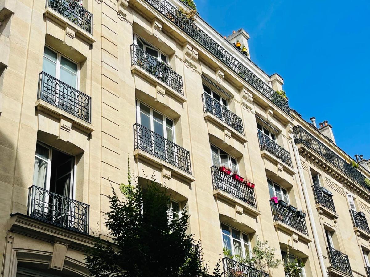 Paris Centre Dernier Etage Vue Ascenseur Lägenhet Exteriör bild